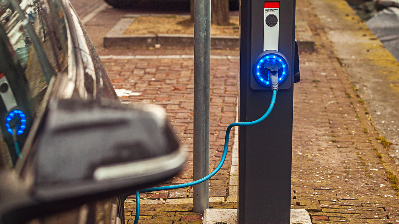 Amsterdam smart city image - EV charging