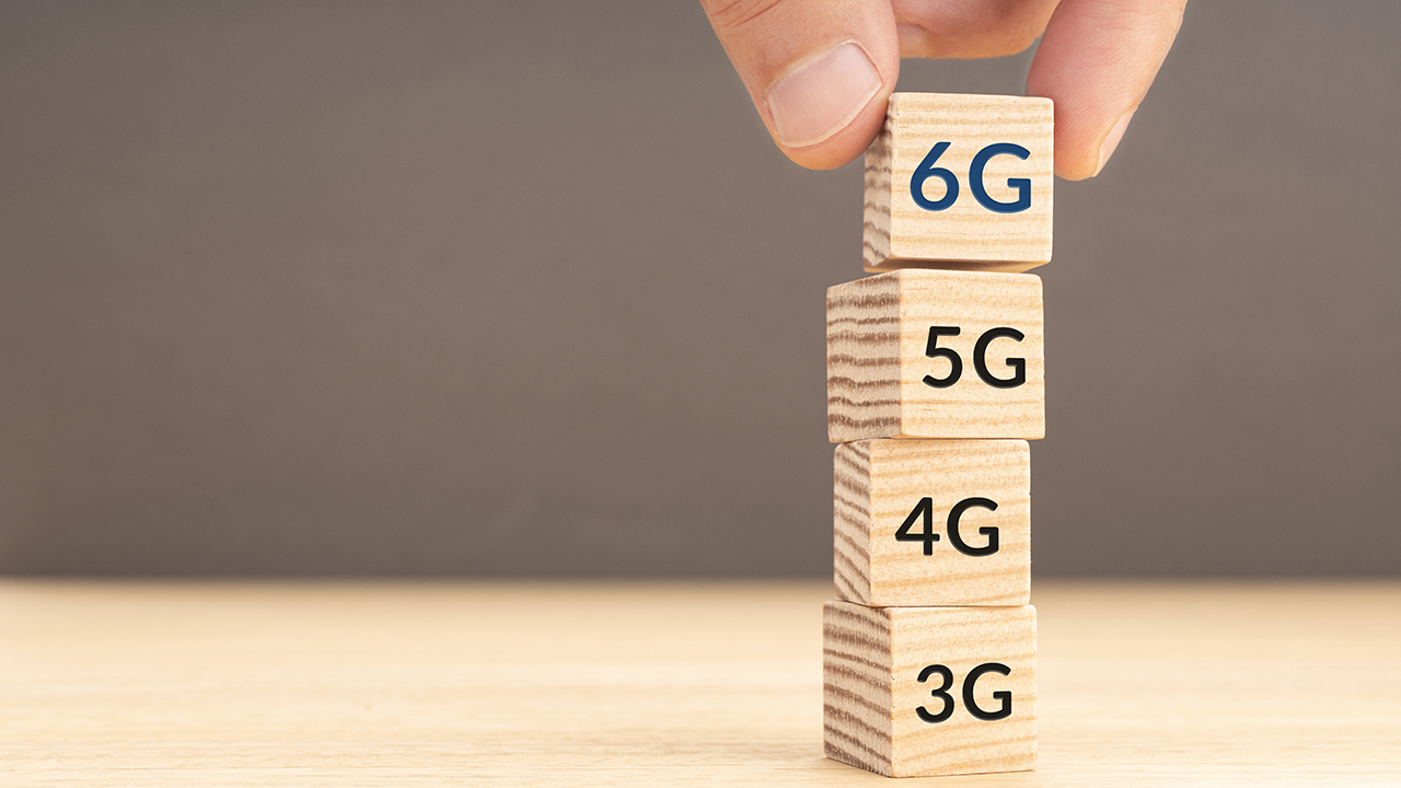 在 5G、4G 和 3G 基础上改进的 6G